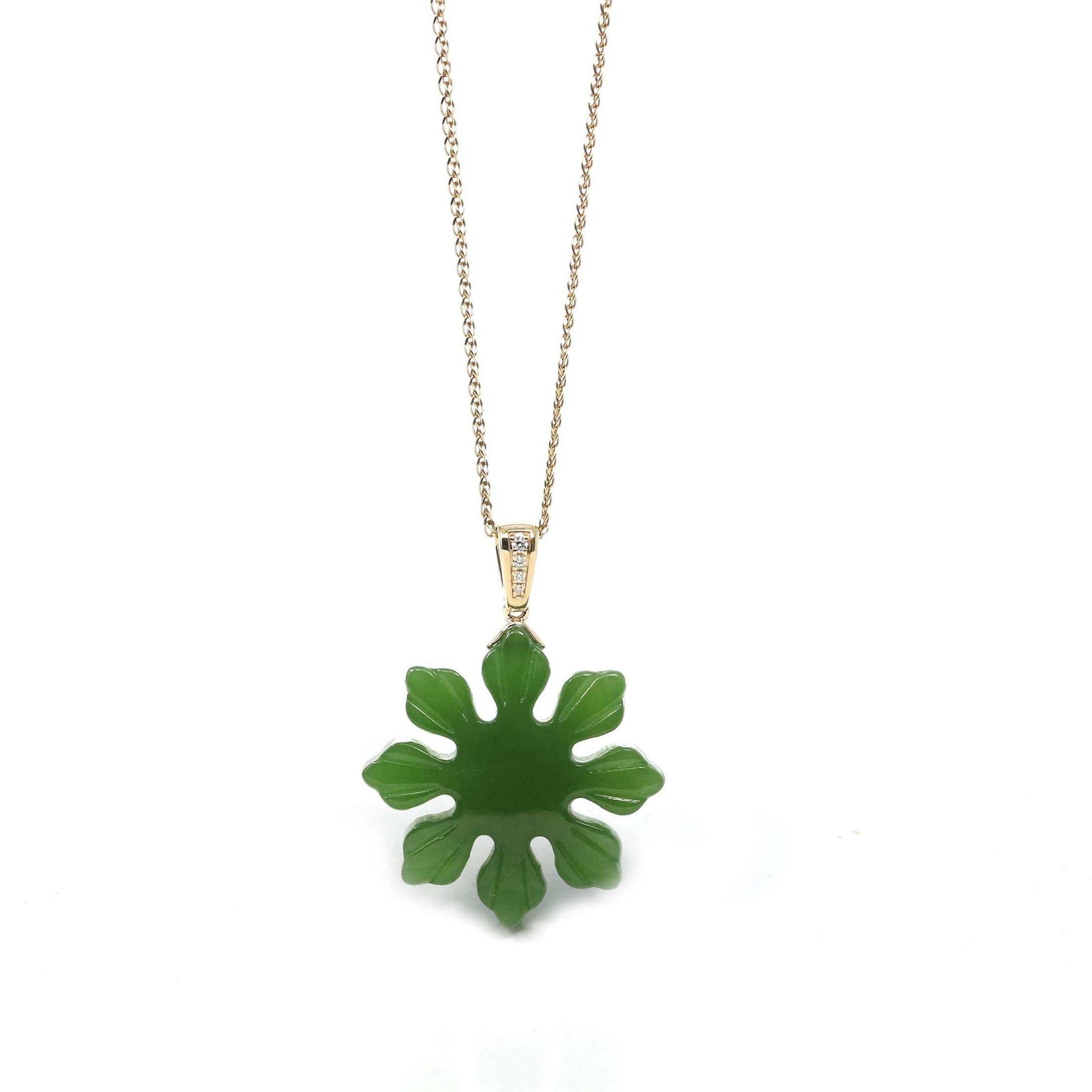 14K hotsell yellow gold small jade pendant