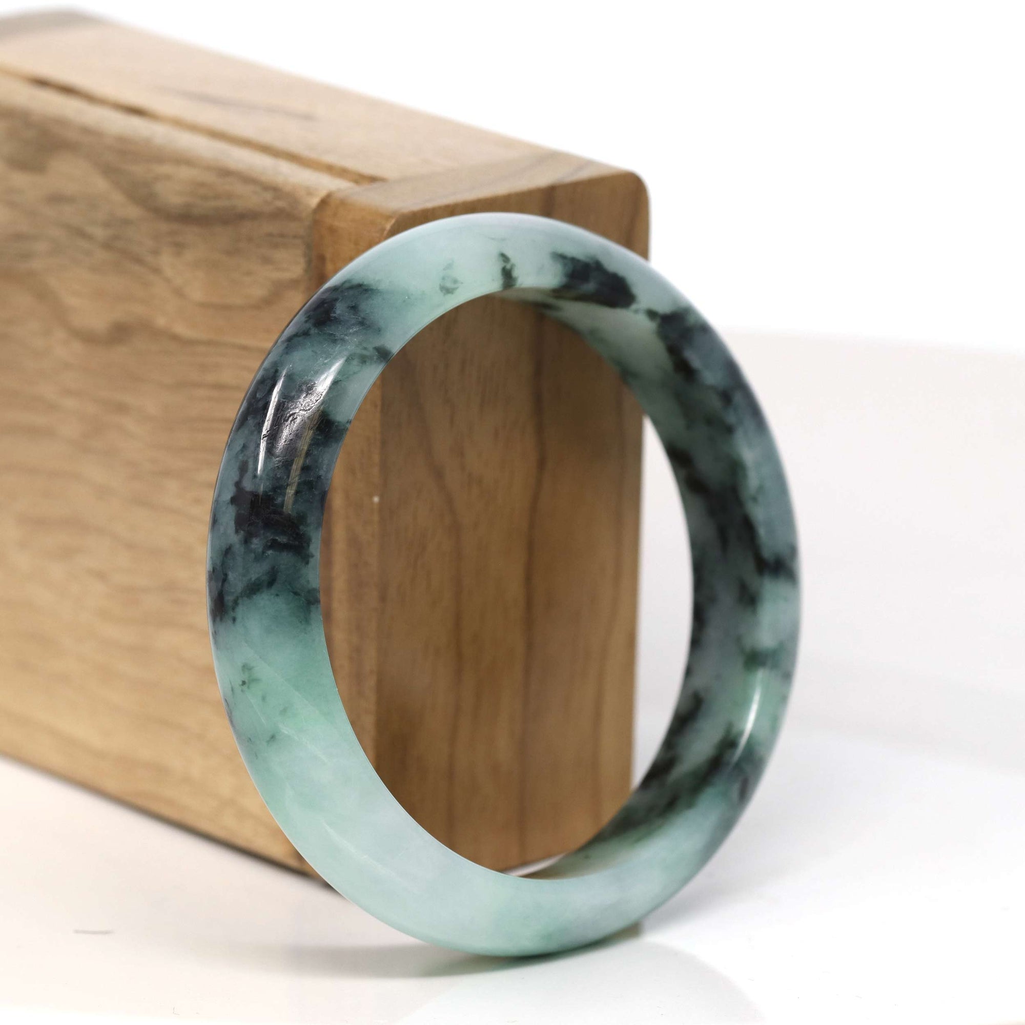 Baikalla Jewelry Jadeite Jade Bangle Bracelet Baikalla "Half Round" 18k Inlay Jadeite Jade Bangle Bracelet (60.49 mm) #T369