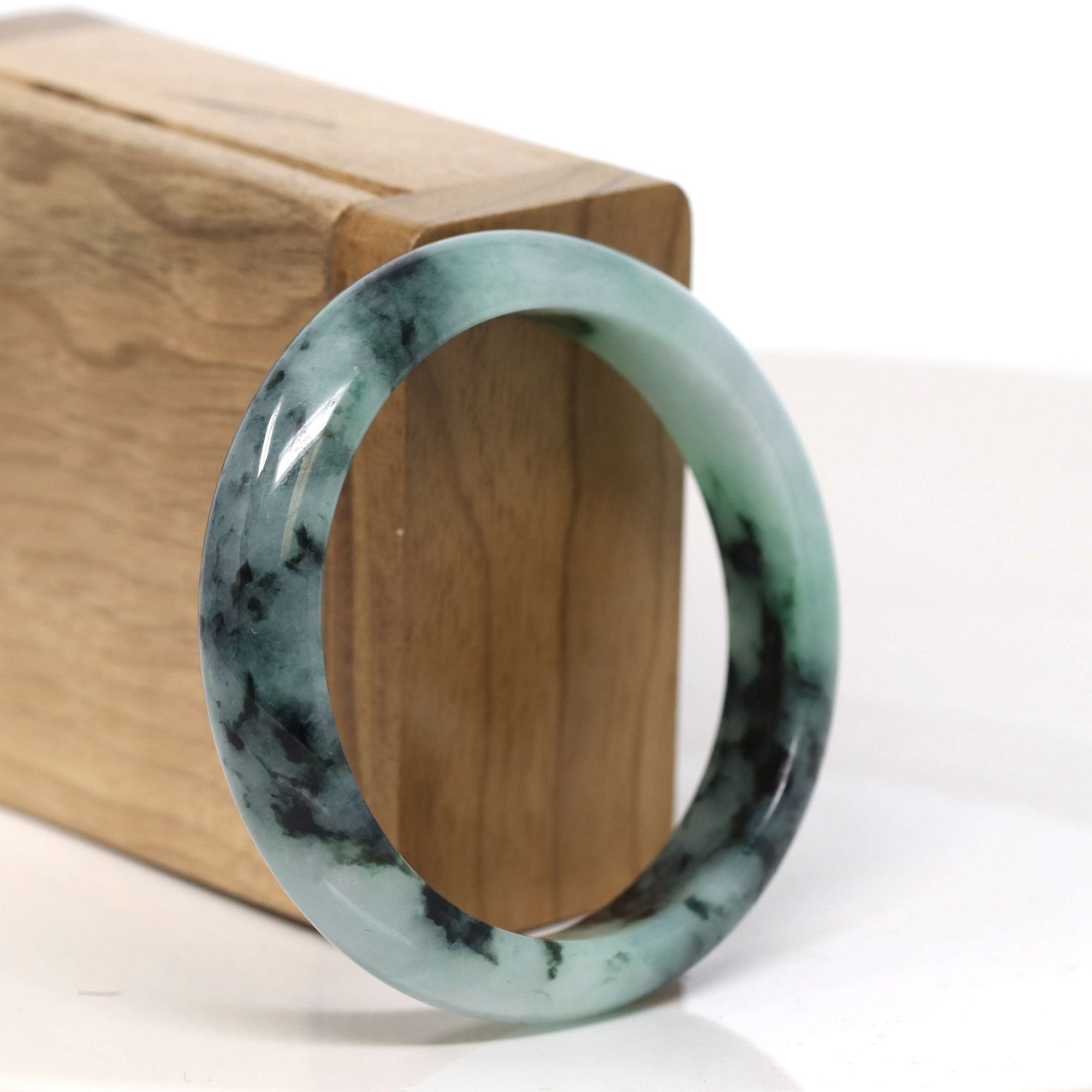 Baikalla Jewelry Jadeite Jade Bangle Bracelet Baikalla "Half Round" 18k Inlay Jadeite Jade Bangle Bracelet (60.49 mm) #T369