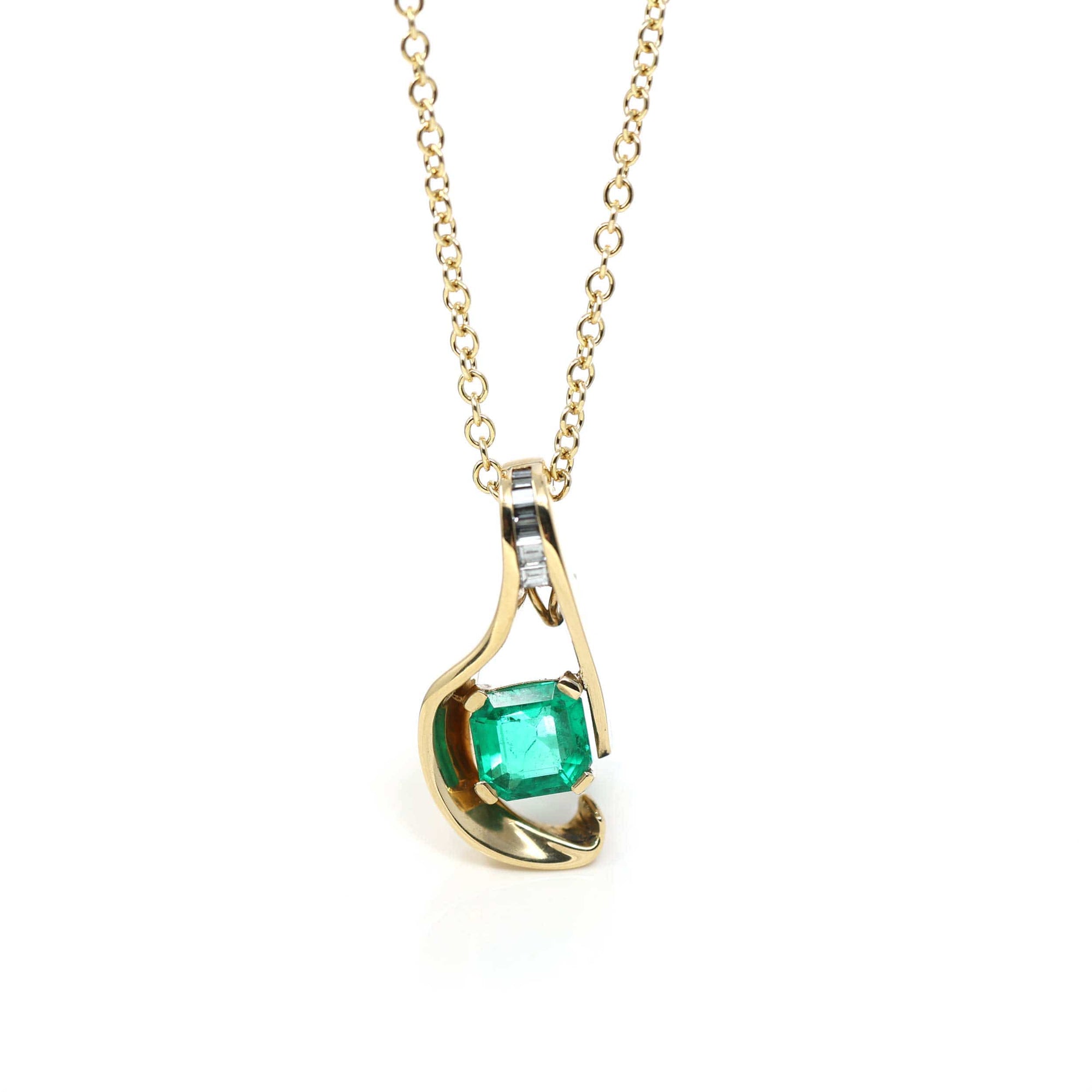 Baikalla Jewelry Gemstone Pendant Necklace 18k Yellow Gold Natural 4.23ct GIA Colombia Emerald Free From Necklace With Diamonds