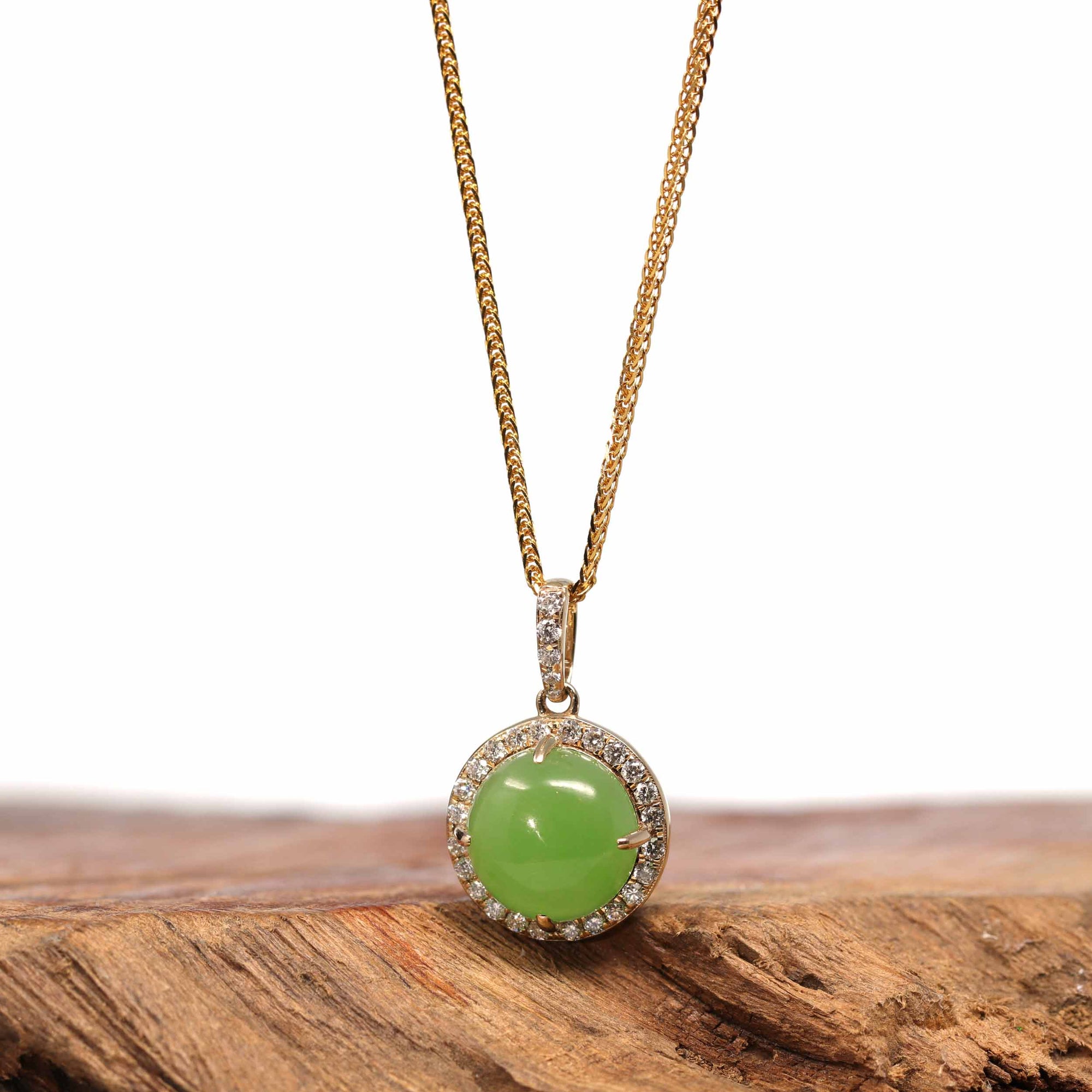 Baikalla Jewelry Gold Jade Pendant 14K Gold Genuine Green Apple Green Jade Circle Pendant Necklace With VS1 Diamond