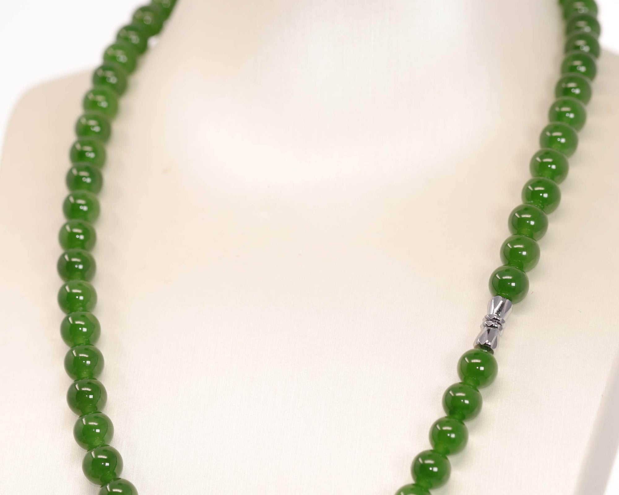 Baikalla Jewelry Jade Beads Necklace Baikalla Genuine High-quality Apple Green Nephrite Jade Round Beads Necklace ( 6mm )