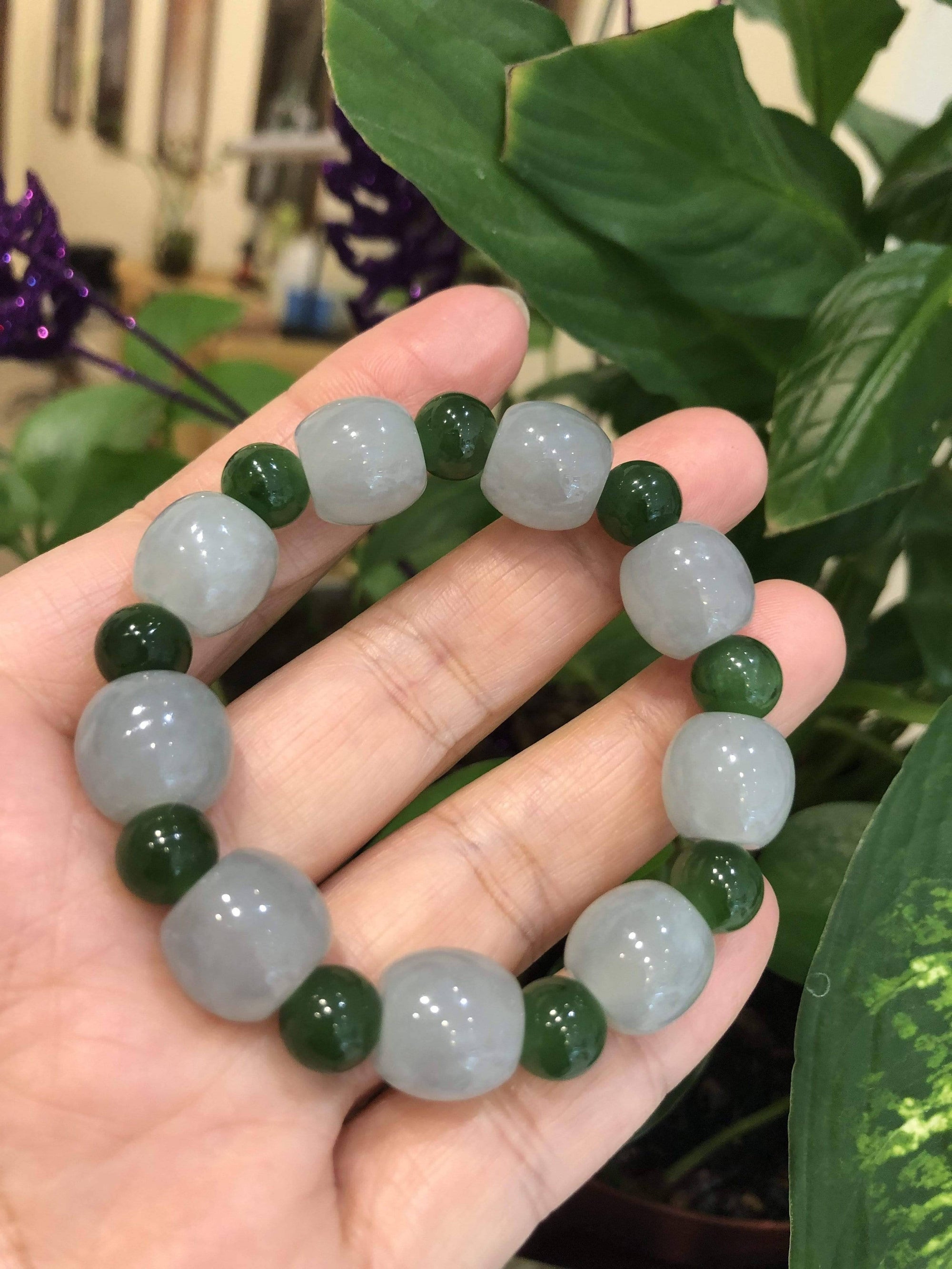 Baikalla Jewelry Jadeite Jade Bangle Bracelet Genuine Ice Jadeite Jade Nuggets Beads Bracelet with Green Jade